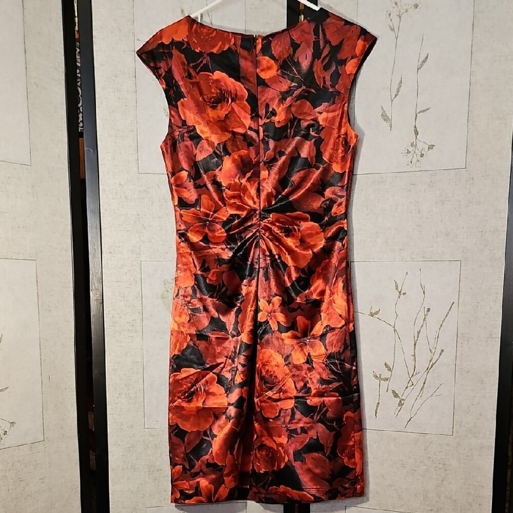 Dressbarn Red and Black Sheath Midi Dress V-Neck Cap Sleeves - Picture 4 of 7